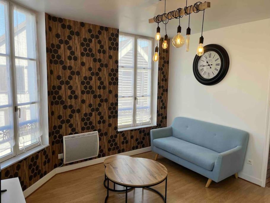 Le Saint Joseph Apartment Chalons-en-Champagne Exterior photo